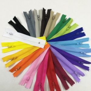 Vetoketju monta väriä ja pituutta 10, 15, 20, 30, 40, 60, 80 ja 100 cm