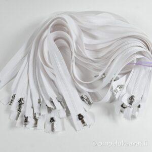 Valkoinen vetoketju kaksikelkkaa