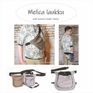 Melica-laukku on vyölaukku, vartalolaukku tai lisätasku. Sen koko on 20 x 24 cm. Laukussa on vetoketjutasku sekä laskostasku, joka suljetaan magneettinepparilla. Laukkuun voi ommella myös jalkaremmitpitämään sitä paikoillaan