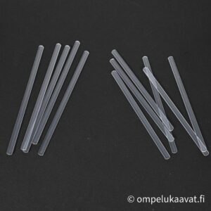 tukiluu muovia 8 ja 9 cm